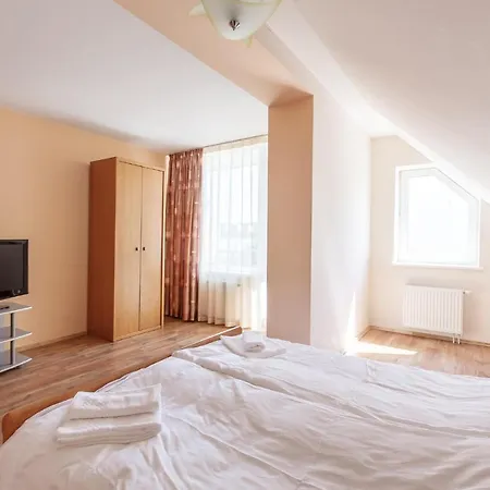 Viesbutis Prie Fontano Hotell Palanga