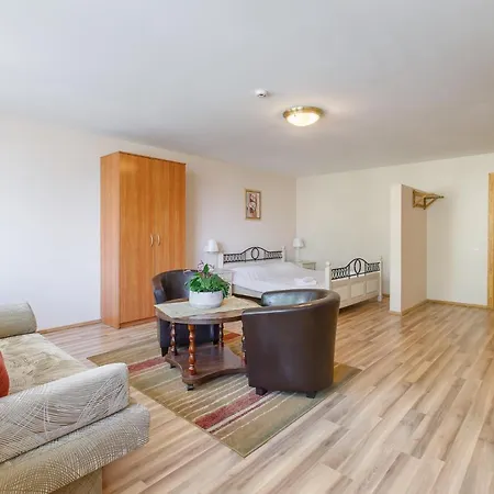 Prie Fontano 4* パランガ