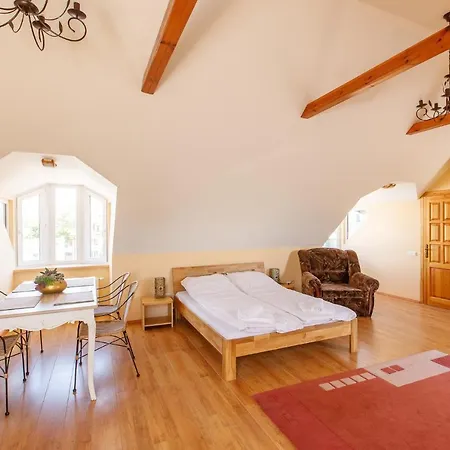 Viesbutis Prie Fontano Hotell 4*
