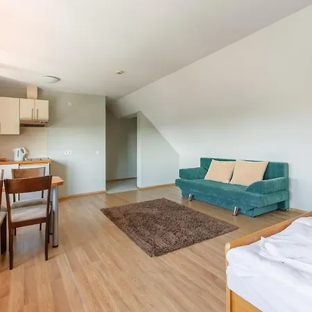 Viesbutis Prie Fontano Hotell Palanga