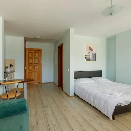 ホテル Prie Fontano 4*